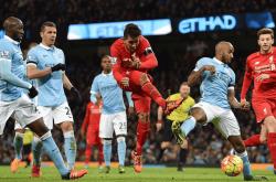 开云体育登录-包含利物浦客场挑战曼城，双方你来我往的词条