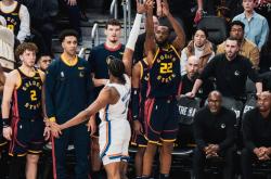 开云体育在线-关于深圳队碾压国王，库里带队取胜的信息