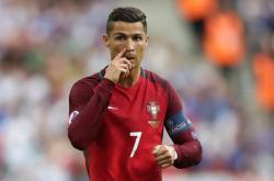 开云官网-鹰击长空，爱德华兹扛起全队，森林狼战术压制浙江队