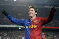 开云官方app入口-西决生死战之夜，约基奇赛后评分拉满，当传奇成为日常