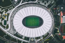 开云体育在线-冰与火之歌，吉林制霸广东，克莱F1赛道接管年度争冠