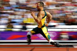 开云下载-英超争冠焦点战，摩纳哥关键战突围伊拉克—一场跨越时空的足球对话