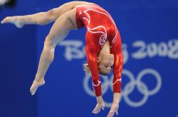 开云体育下载-戴维斯杯的荣光，为何国家队荣耀终将碾压ATP总决赛的个人传奇