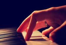 开云体育直播-欧预赛新赛季揭幕，球队备战再起热潮的简单介绍