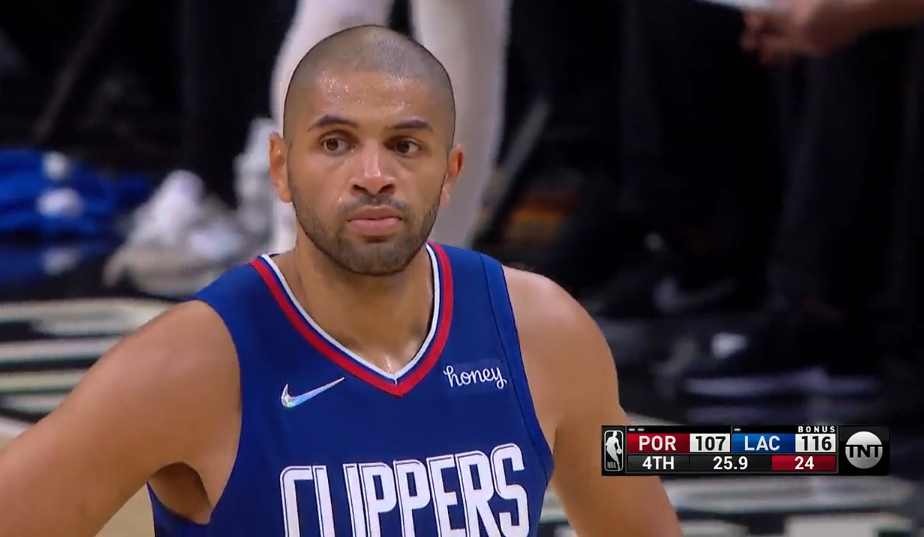 包含江苏队完胜四川队，利拉德惊艳四座的词条